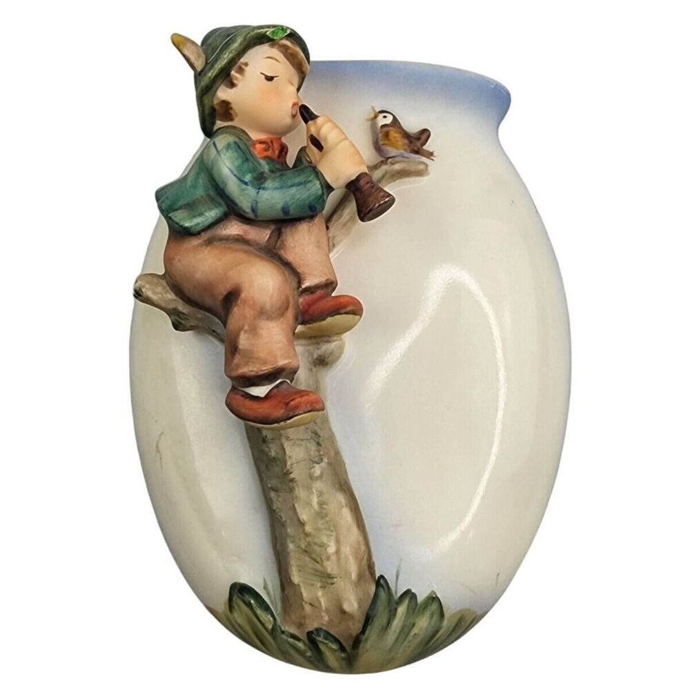 M J Hummel Goebel 1958 Boy in Tree w Flute Wall Pocket 360/B W. Germany‎